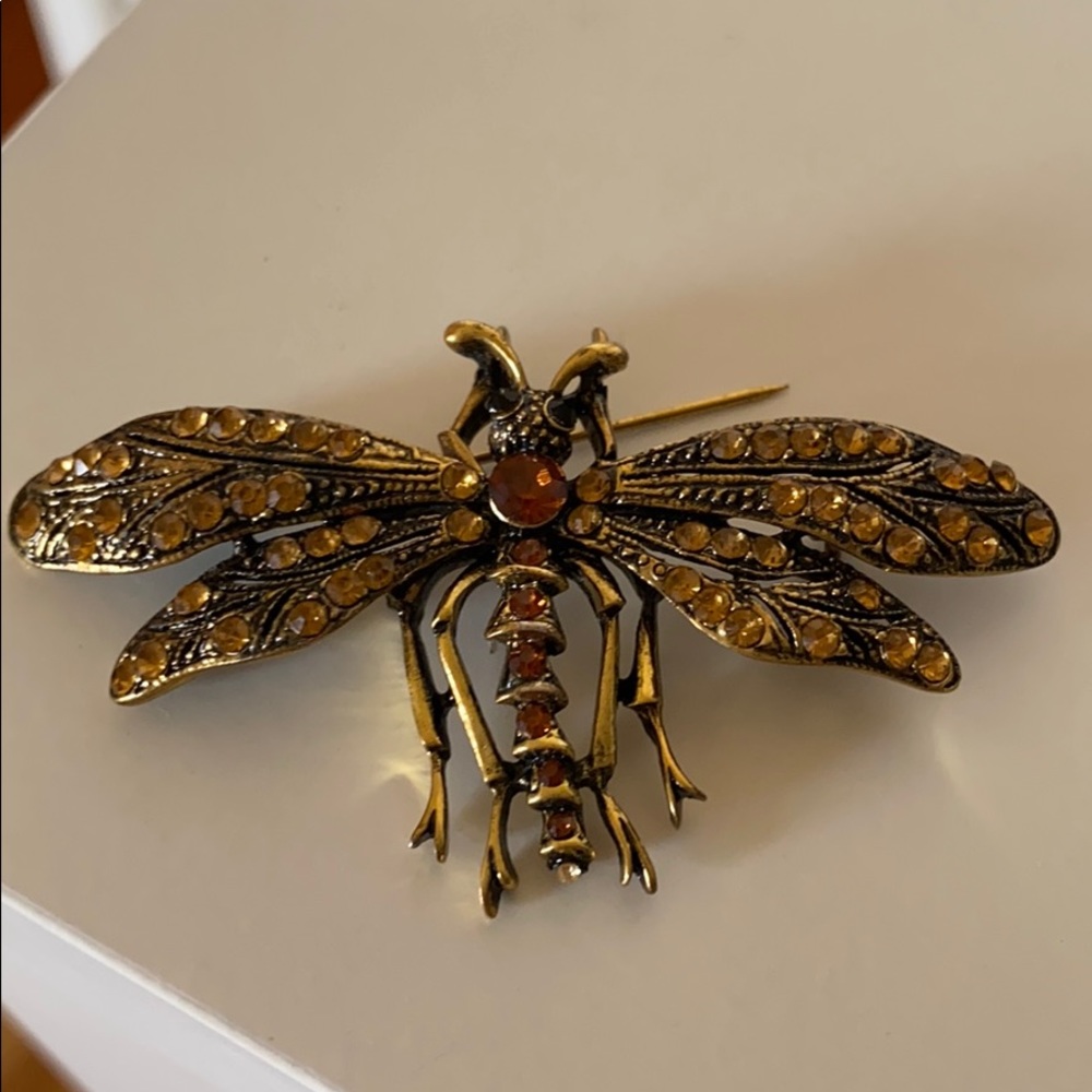 Brooch dragonfly with crystals